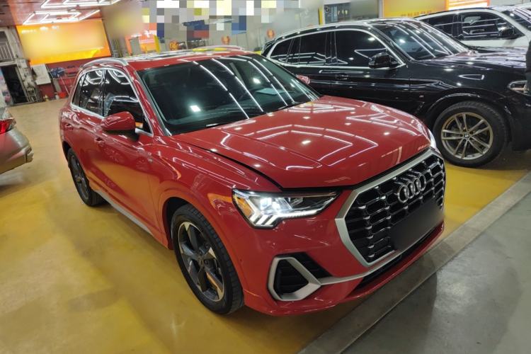 Used Audi Q3 2022 35 TFSI Fashion Dynamic Model