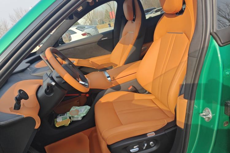 Used Xiaomi Auto YU7 2025 Ultra-Long Range High-Performance All-Wheel-Drive Max Edition