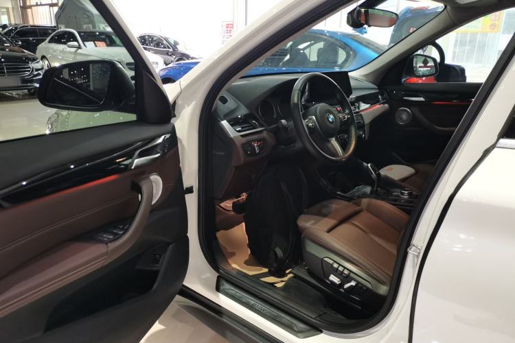 Used BMW X1 2021 Restyled sDrive25Li Leading Edition
