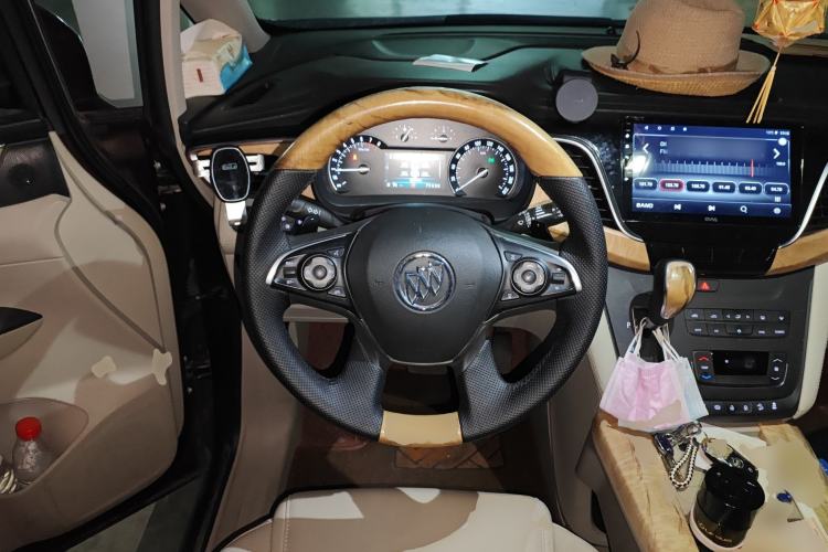 Used Buick GL8 2018 ES 28T Comfort Model China VI Standard
