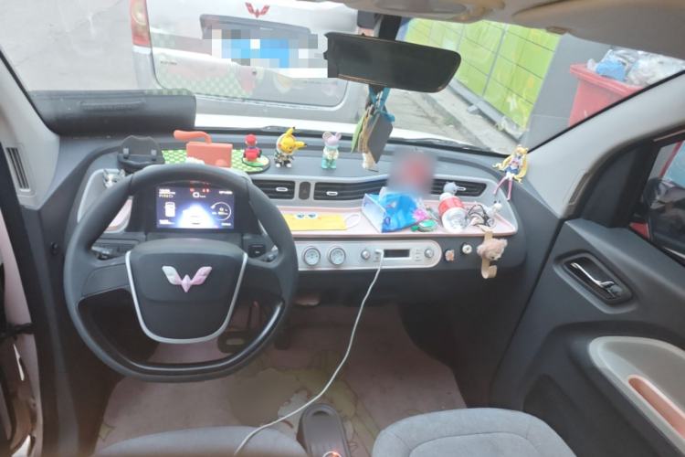 Used Wuling Hongguang MINIEV 2022 Macaron Fashion Model Lithium Iron Phosphate
