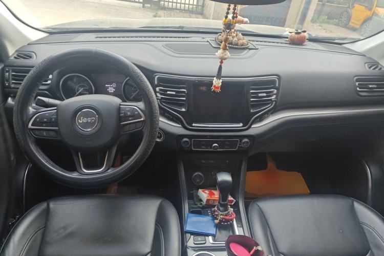 Used Jeep Grand Commander 2018 2.0T Four-Wheel Drive Premium Navigation Version China V