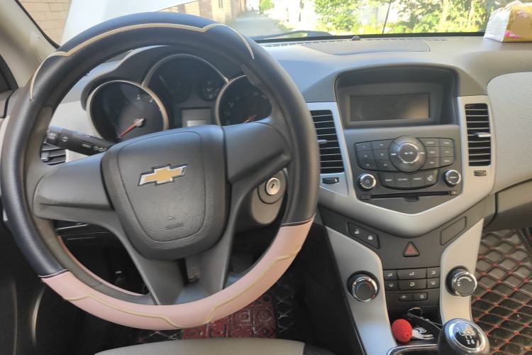 Used Chevrolet Cruze 2013 1.6L SE MT
