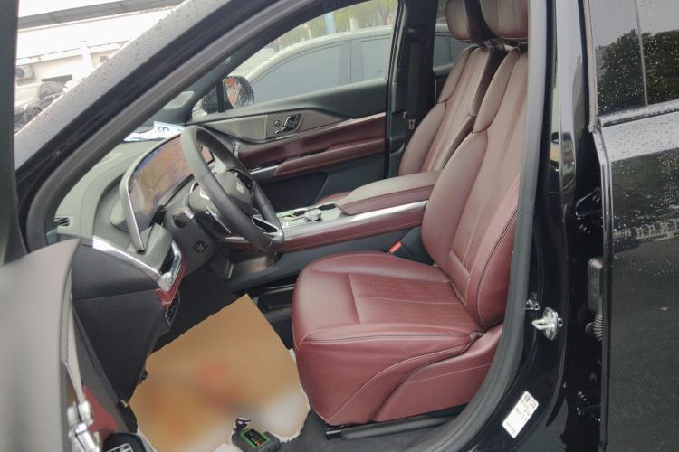 Used Cadillac XT5 2025 2.0T Platinum Edition
