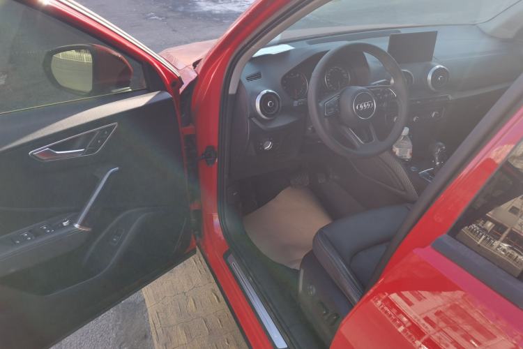 Used Audi Q2L 2022 35 TFSI Fashionable and Elegant Model
