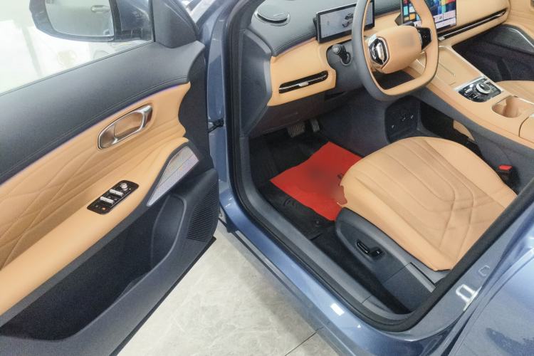 Used Geely Galaxy Galaxy Xingjian 7 EM-i 2025 120km Flagship Edition
