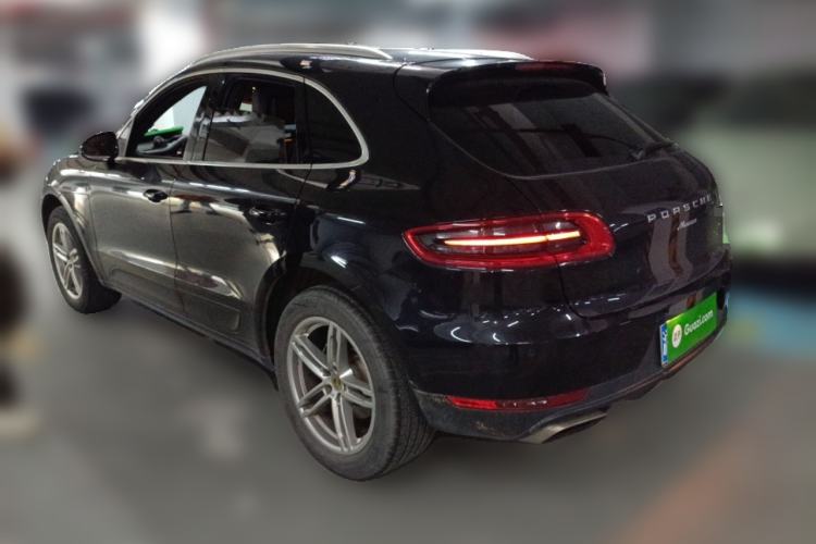 Used Porsche Macan 2014 Macan 2.0T Rear Left 45 Deg
