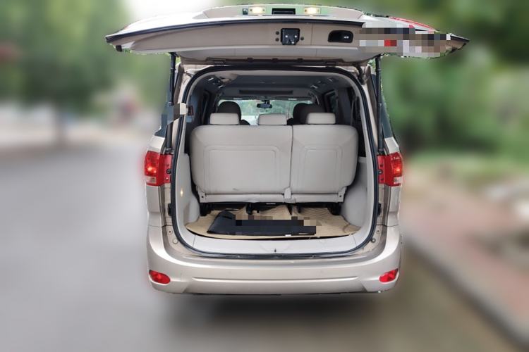 Used SAIC MAXUS G10 2016 2.0T Automatic Elite Edition
