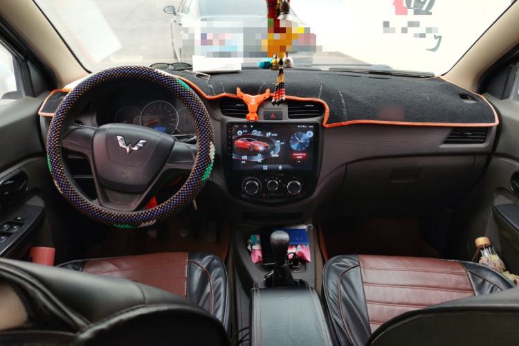 Used Wuling Hongguang 2015 1.5L S Base Model China IV