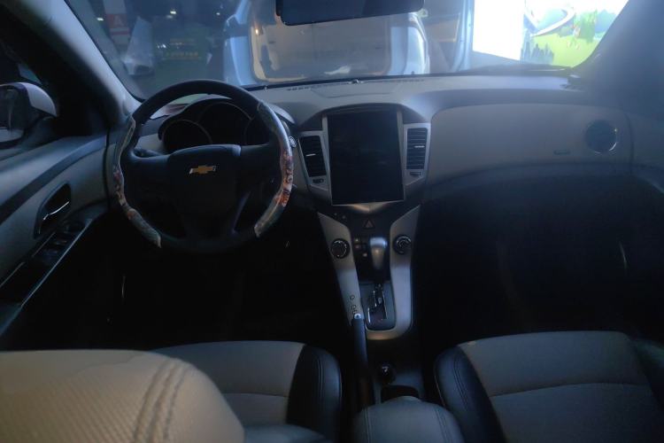 Used Chevrolet Cruze 2013 1.8L SE AT