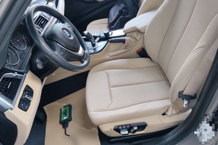 Used BMW 3 Series 2017 320Li Fashion Model
