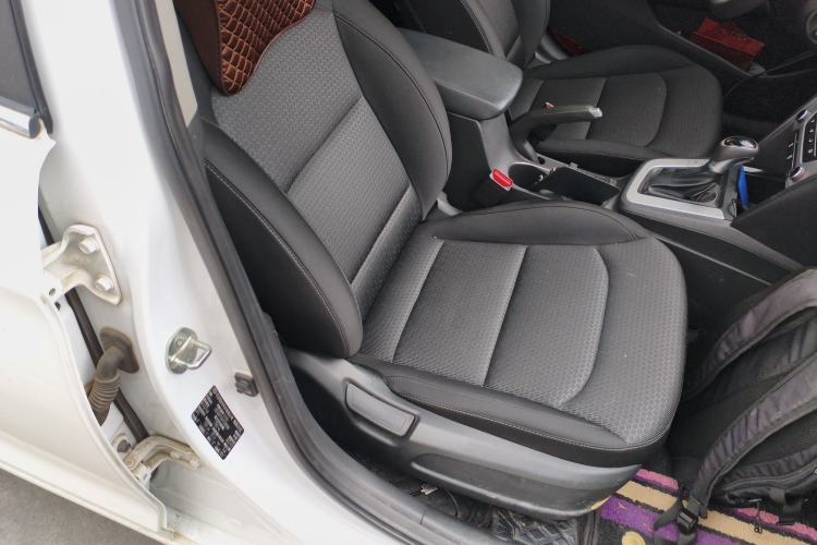 Used Hyundai Elantra (6th Generation / Lingdong) 2016 1.6L Automatic ZhiXuan – Elite Version
