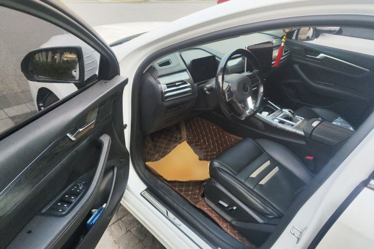 Used BYD Qin Pro New Energy 2018 DM 1.5TI Automatic Smart Connect Elite Model Driver Seat