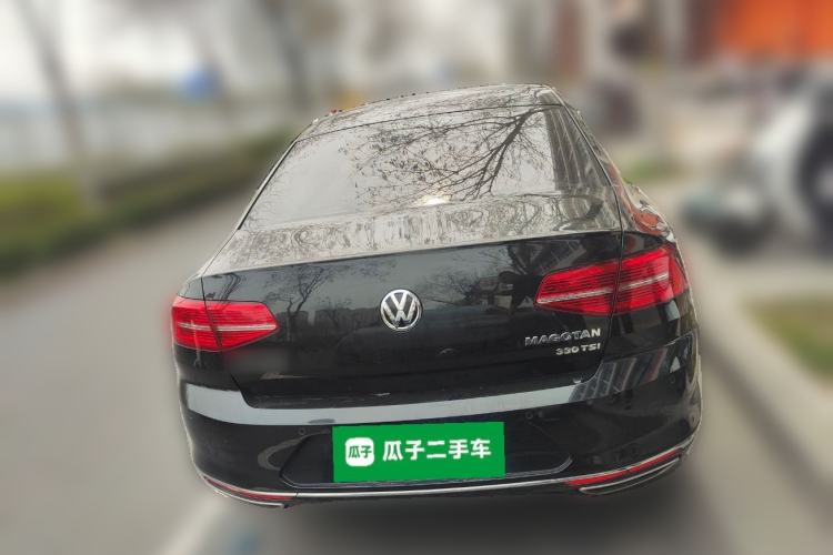 Used Volkswagen Magotan 2018 330TSI DSG Luxury Model Rear