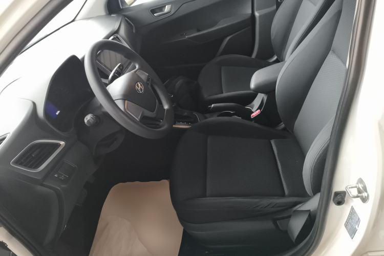 Used Hyundai Verna (new generation) 2016 1.4L Automatic Cool Edition GLS
