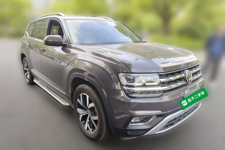 Used Volkswagen Teramont 2017 380TSI Four-Wheel Drive Luxury Edition Front Right 45 Deg