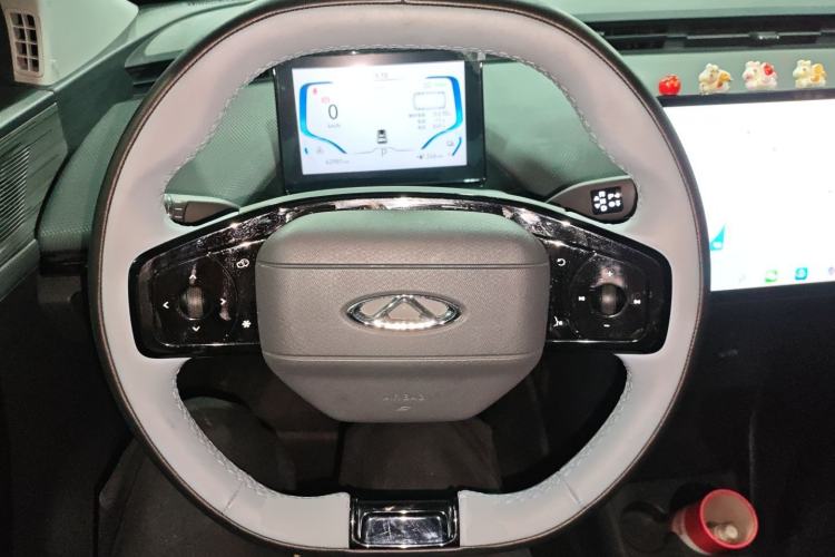 Used Chery New Energy Boundless Pro 2022 301km LingShou Edition Lithium Iron Phosphate
