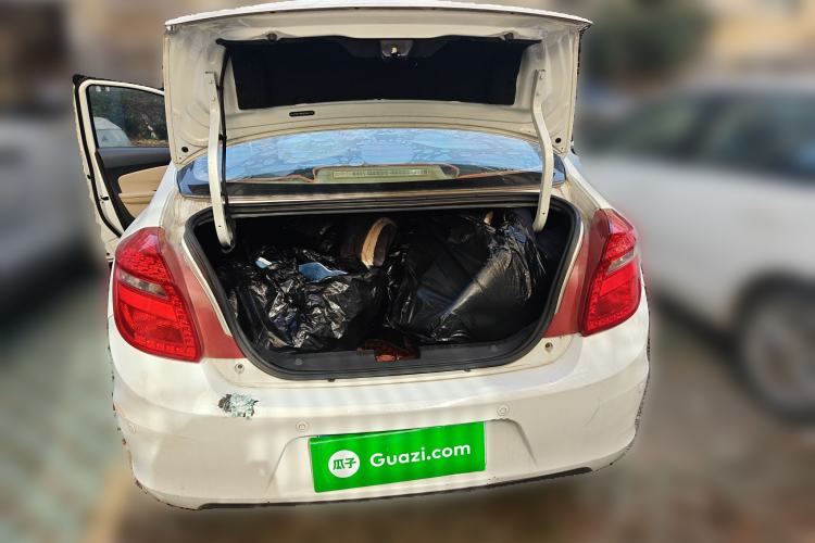 Used Chery E3 2013 1.5L Manual ZhiShang Model
