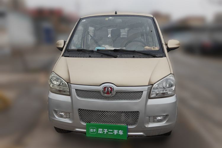 Used BAIC Weiwang 306 2011 1.3L Comfort version 7 seats Front