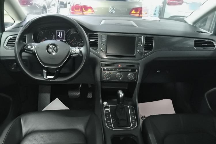 Used Volkswagen Golf Sportsvan 2016 230TSI Automatic Luxury Version