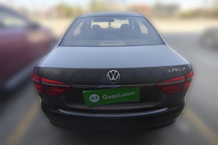 Used Volkswagen Lavida 2013 1.6L Manual Fashion Edition Rear