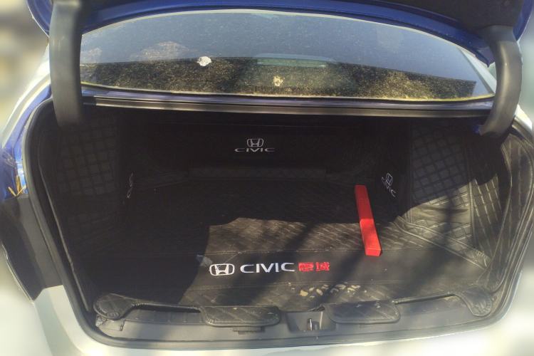 Used Honda Civic 2022 240TURBO CVT Dynamic Edition Trunk