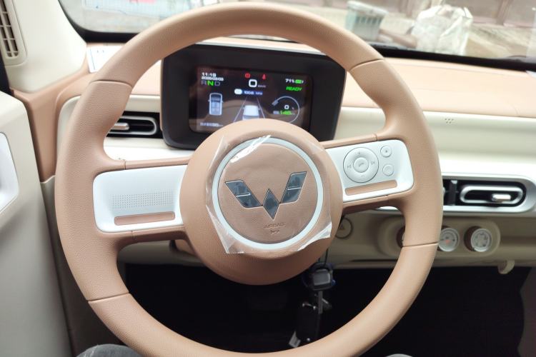 Used Wuling Hongguang MINIEV 2024 3rd Generation 215km Youth Edition