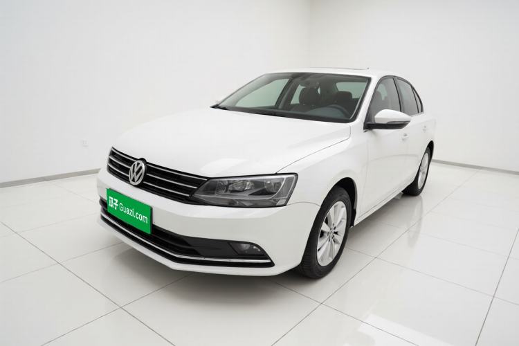 Used Volkswagen Sagitar 2015 1.6L Automatic Comfort Model