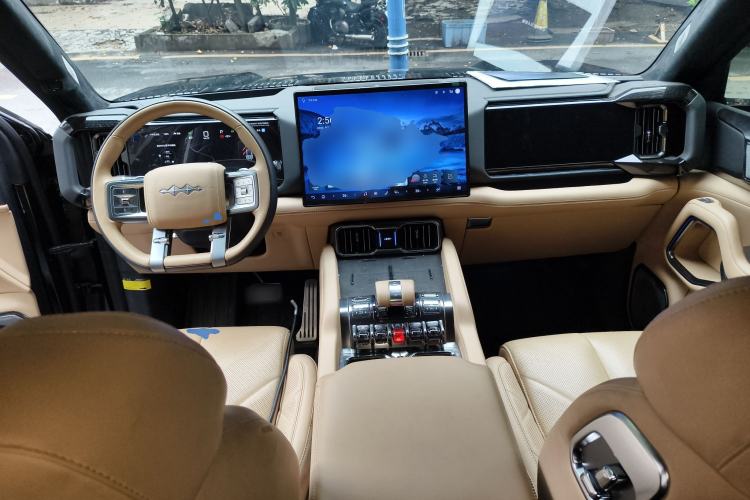 Used Formula Leopard Leopard 8 2025 Smart & Brave Flagship Edition 6 Seats