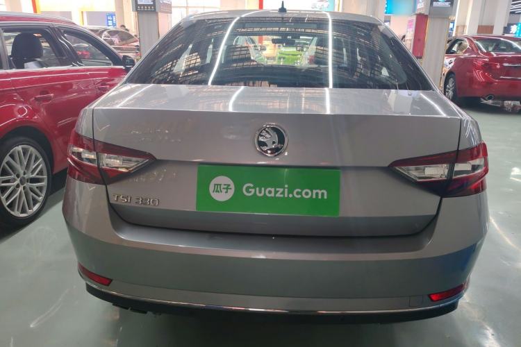 Used Skoda Superb 2016 TSI330 DSG Innovation Edition
