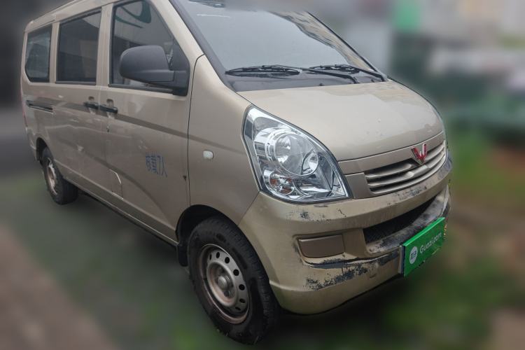 Used Wuling Rongguang 2020 1.2L S Base Model China VI Front Right 45 Deg