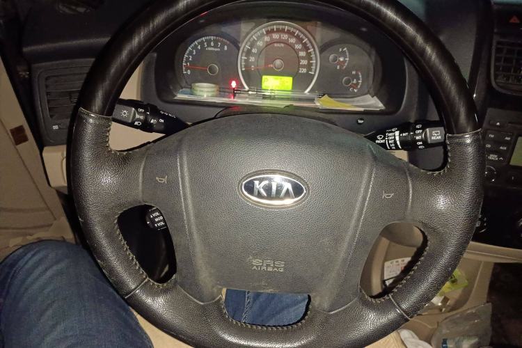 Used Kia Sportage 2013 2.0L Automatic Two-Wheel Drive GL Trim Steering Wheel