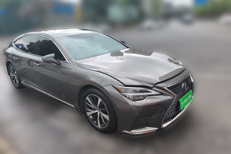 Used Lexus LS 2021 500h Excellence Edition Front Right 45 Deg