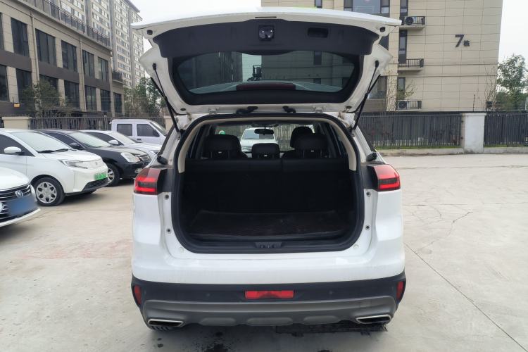 Used Geely Auto Emgrand X7 Sport 2018 1.8TD Automatic Two-Wheel Drive Smart Connect 4G Internet Edition