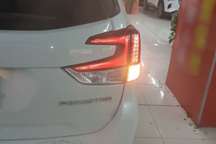 Used Subaru Forester 2019 2.0i Luxury Edition EyeSight