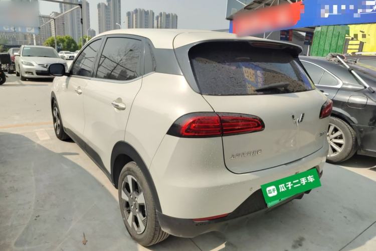 Used Wuling Bingo PLUS 2024 330 km Range Five-Seater Version