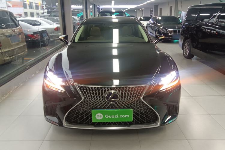 Used Lexus LS 2020 500h Excellence Edition China VI standard