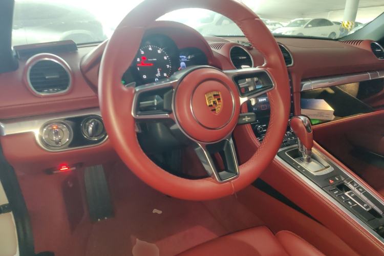 Used Porsche 718 2018 Boxster 2.0T
