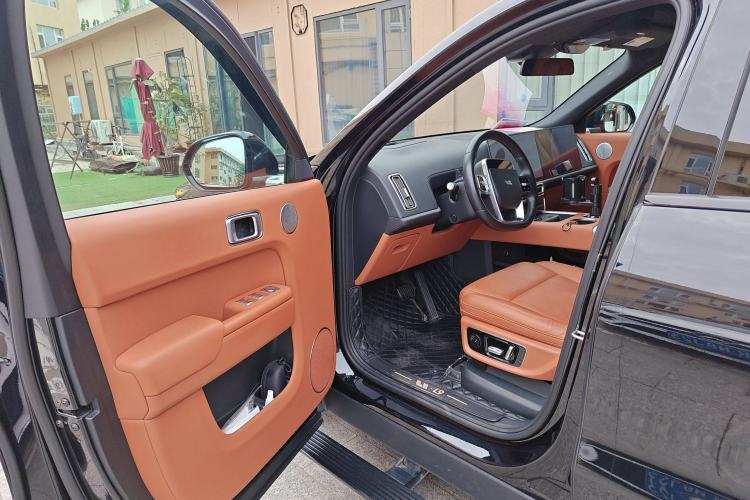 Used Li Auto L9 2022 Max model
