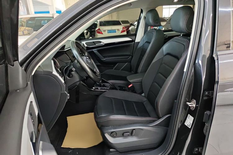 Used Volkswagen Tayron 2019 Teramont Edition 280TSI Two-Wheel Drive Luxury Model China VI Standard Left Front Seat