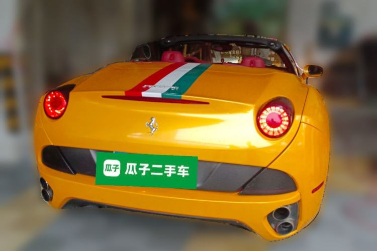 Used Ferrari California T 2009 4.3L Standard Edition Rear