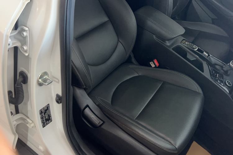 Used Hyundai ix35 2021 2.0L Automatic 2WD GLS Leading Edition Right Front Seat