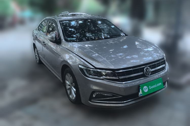 Used Volkswagen Bora 2019 1.5L Automatic Elite Version Front Right 45 Deg