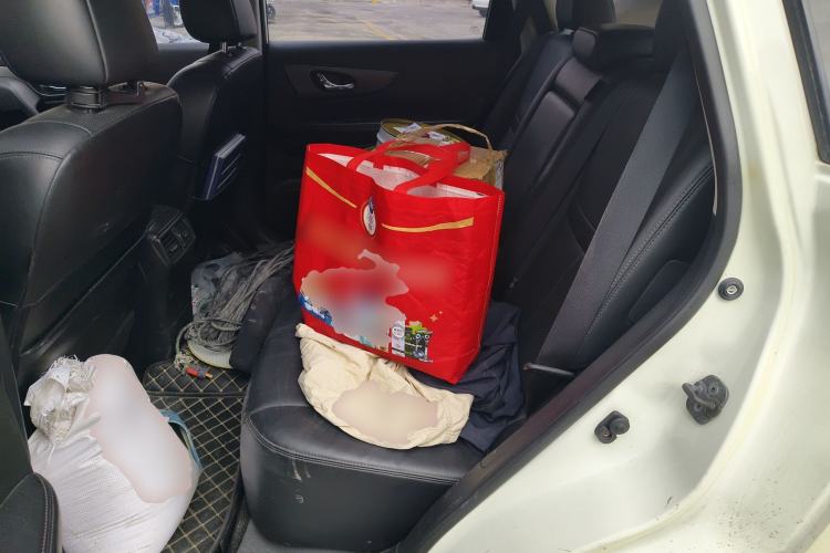 Used Nissan X-Trail 2014 2.0L CVT Comfort Edition 2WD Left Rear Seat