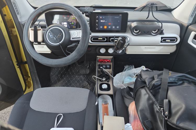 Used Wuling Hongguang MINIEV 2024 3rd Generation 215km Advanced Version