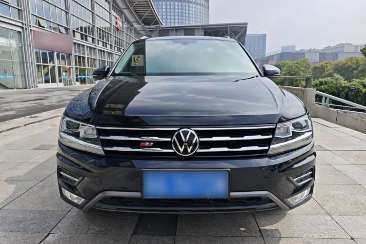 Used Volkswagen Tiguan L 2021 330TSI Automatic Two-Wheel Drive Smart Edition Front