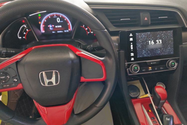 Used Honda Civic 2019 220TURBO CVT Dynamic Edition China V Emission Standard Center Console