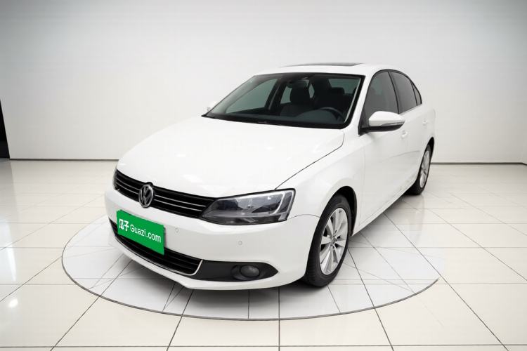 Used Volkswagen Sagitar 2014 Revised Version 1.4TSI Automatic Luxury Edition