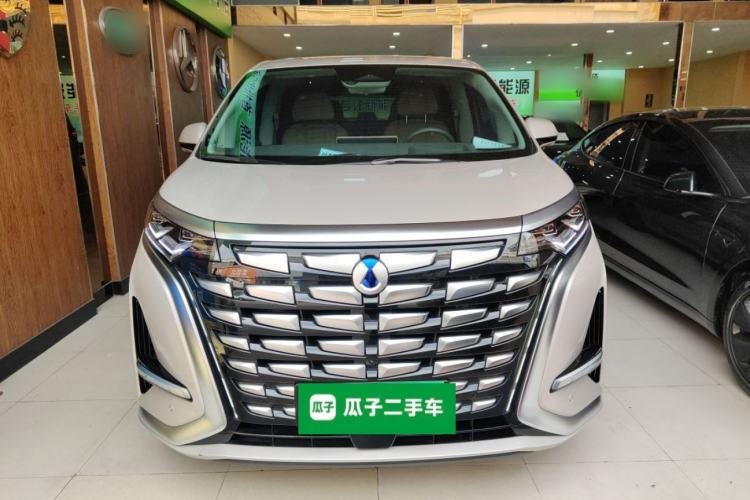 Used Denza D9 2022 DM-i 970 Four-Wheel Drive Prestige Model