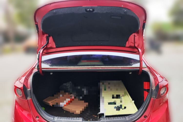 Used Mazda 3 Axela 2016 Sedan 1.5L Automatic Comfort Model